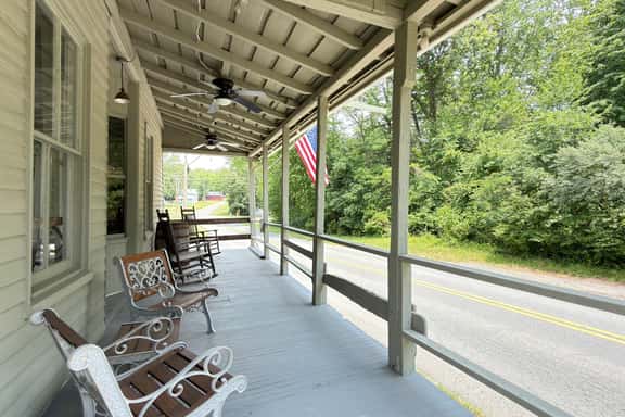 Cottage House - Image 1